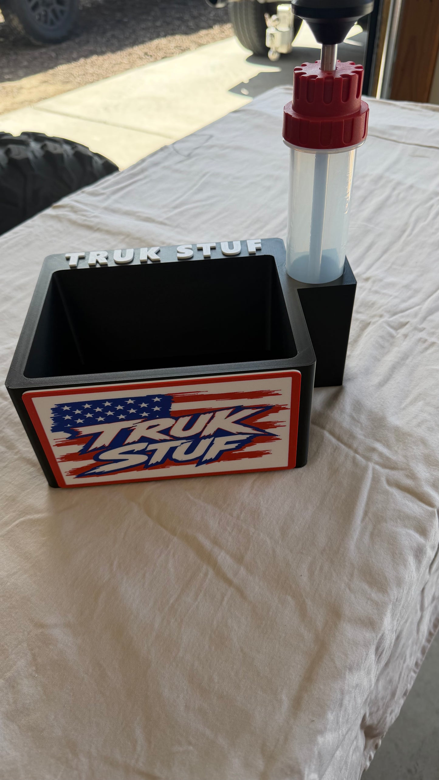 LORENZO 1 GAL FUEL ADDITIVE HOLDER WITH 200ML EXTRACTOR
