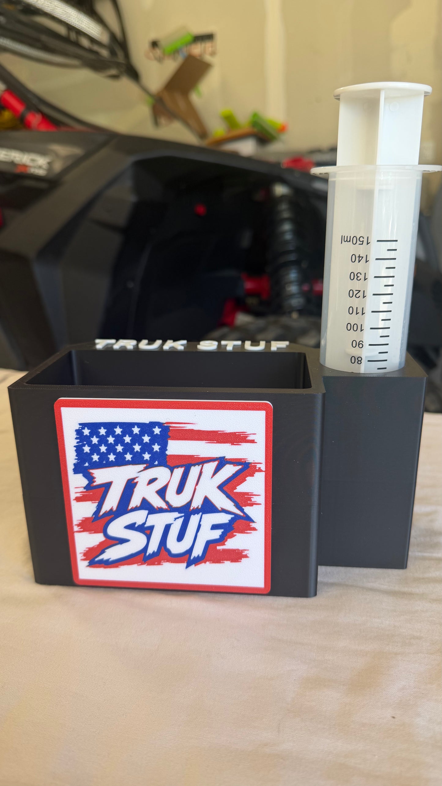 LORENZO 1QT FUEL ADDITIVE RED WHITE AND BLUE WITH 150ML SYRINGE