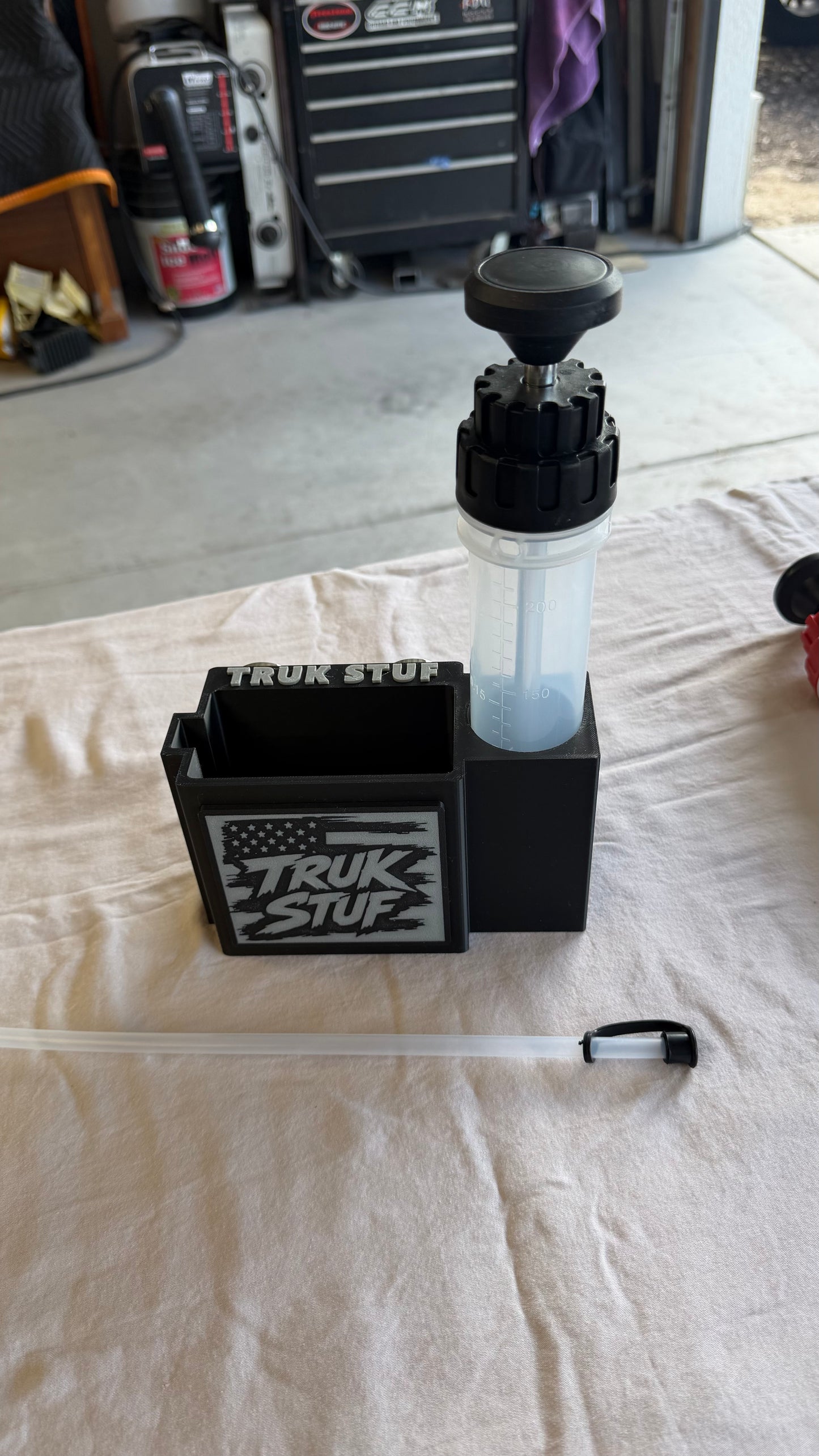 HOTSHOT SEDRET 16oz FUEL ADDITIVE HOLDER WITH 200ML EXTRACTOR