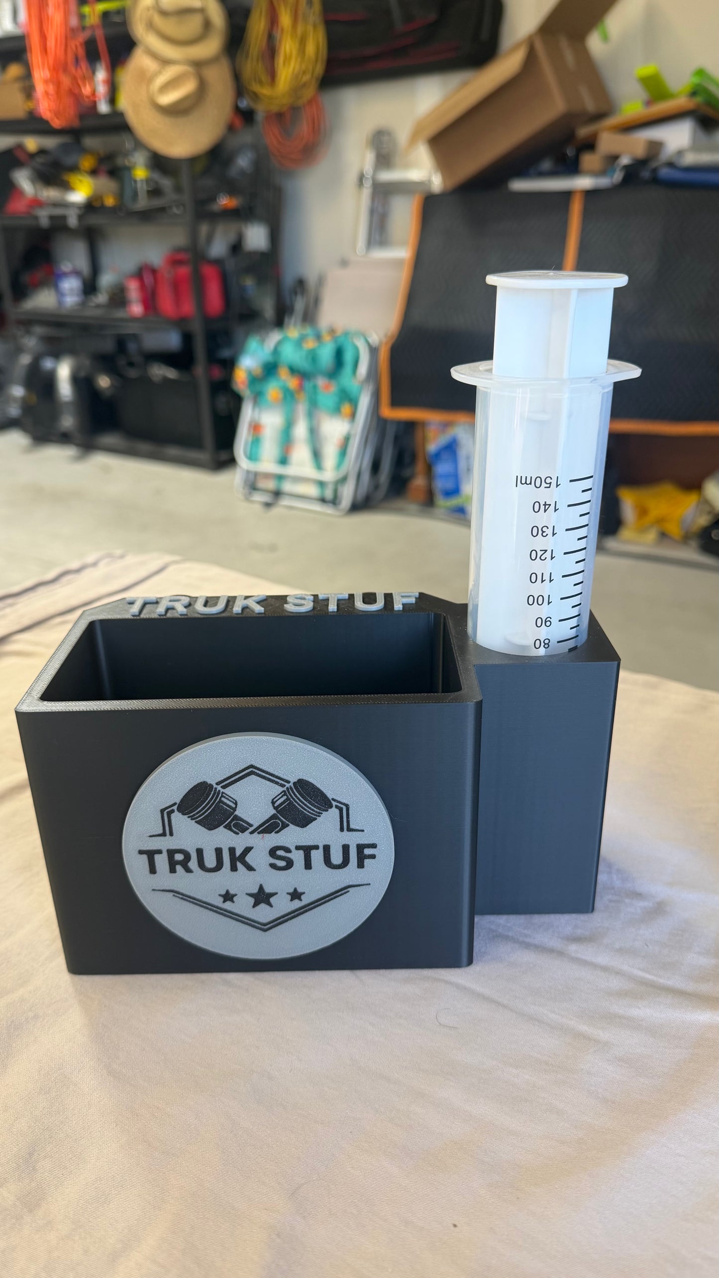 LORENZO 1QT FUEL ADDITIVR HOLDER WITH 150ML SYRINGE